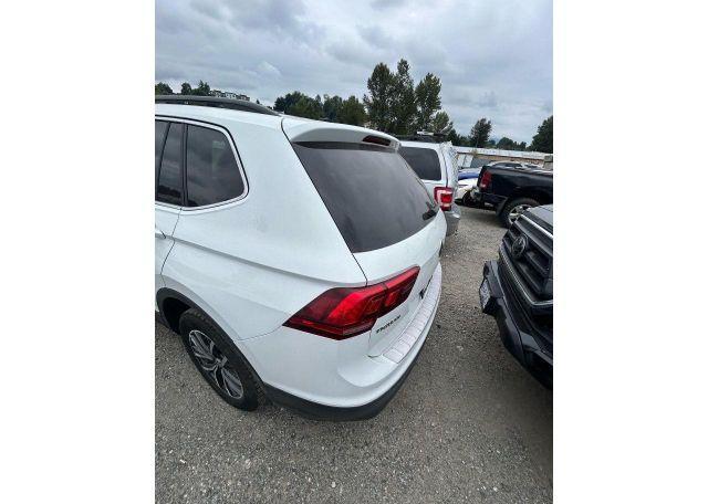 2018 VOLKSWAGEN TIGUAN SE