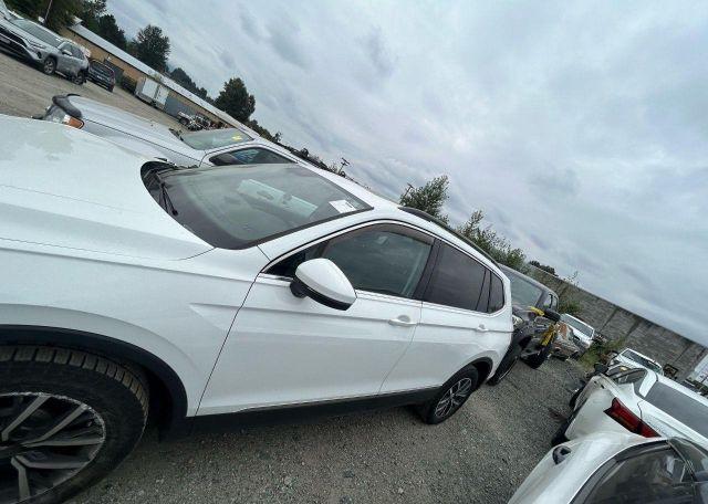 2018 VOLKSWAGEN TIGUAN SE