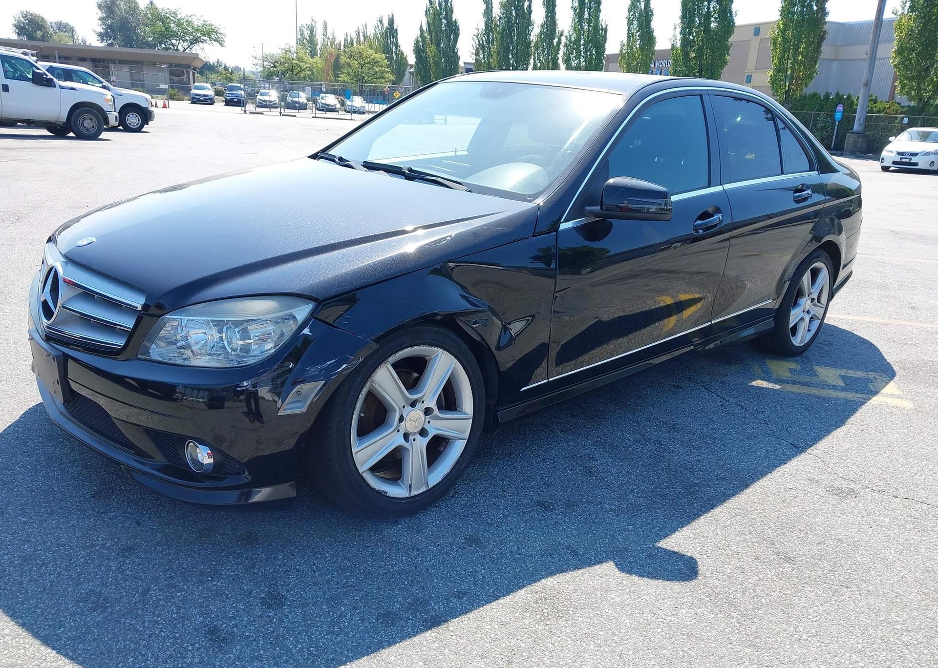 2010 MERCEDES-BENZ C 300