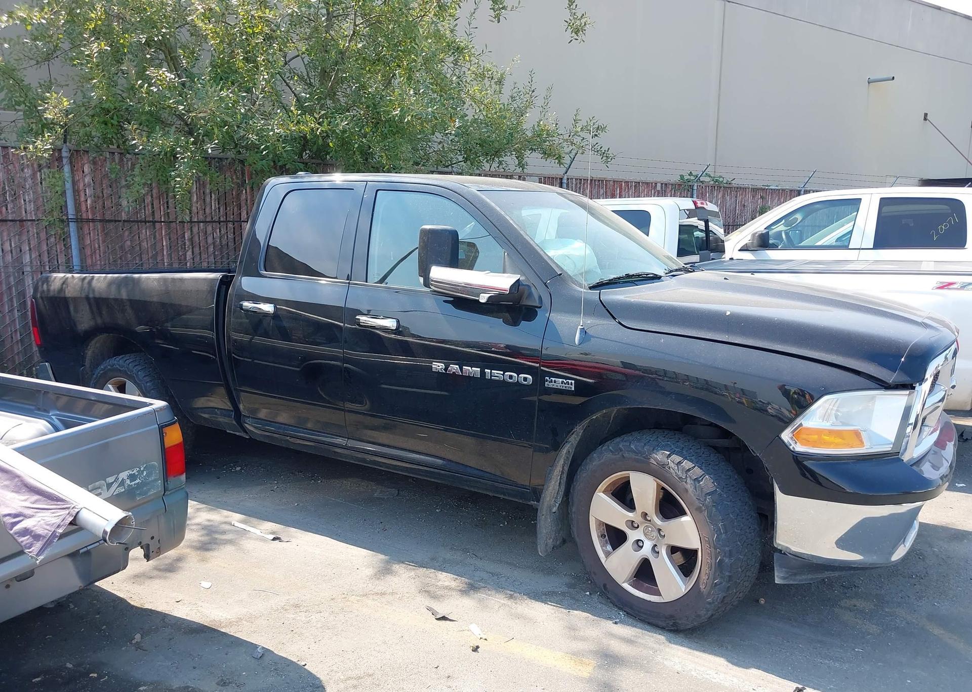2012 DODGE RAM 1500 SLT