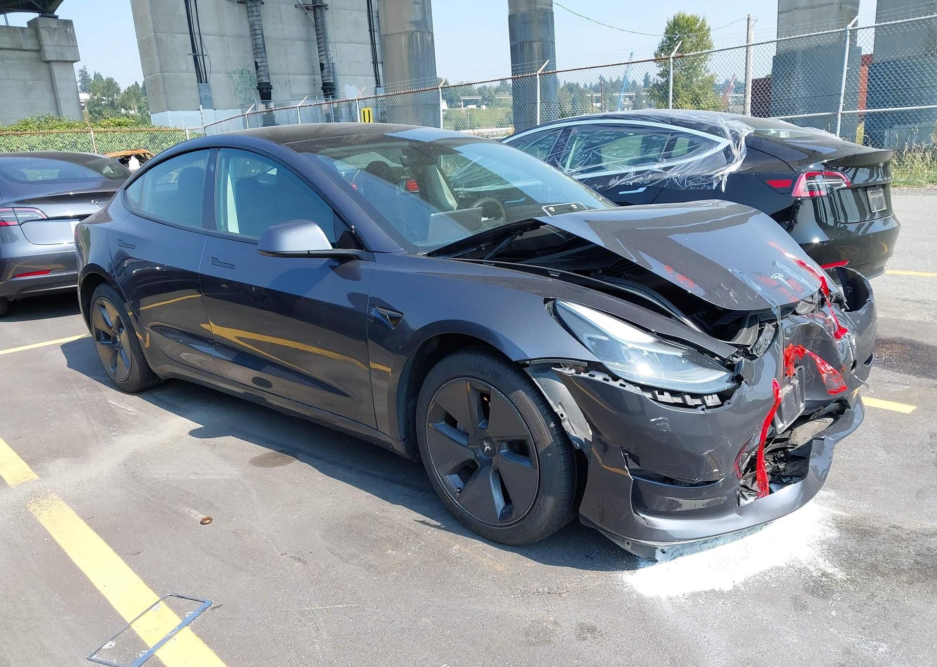 2021 TESLA MODEL 3