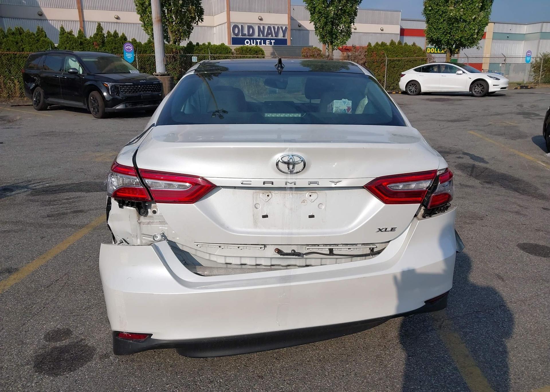 2019 TOYOTA CAMRY