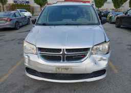 2012 DODGE GRAND CARAVAN SE
