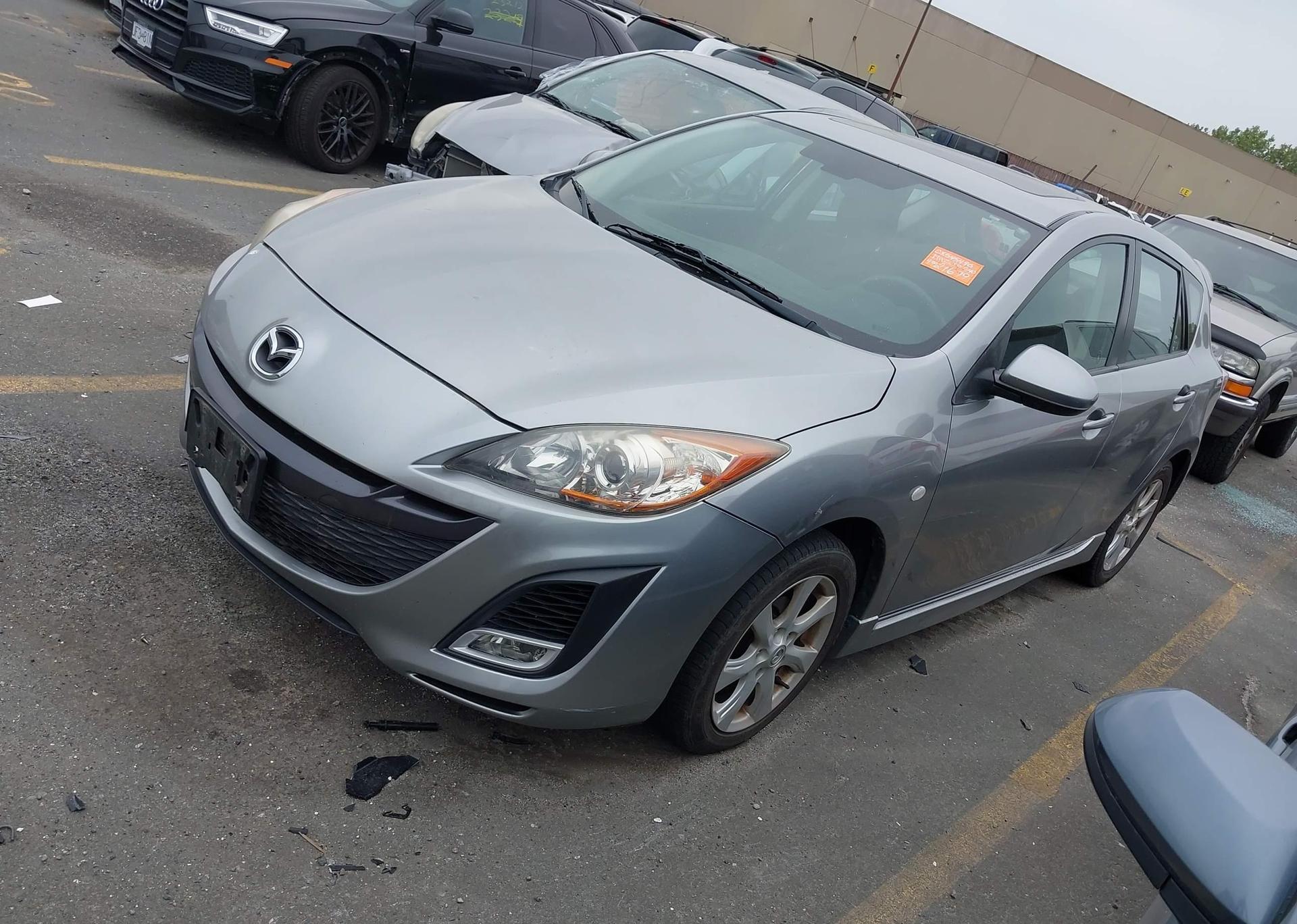 2010 MAZDA 3 S