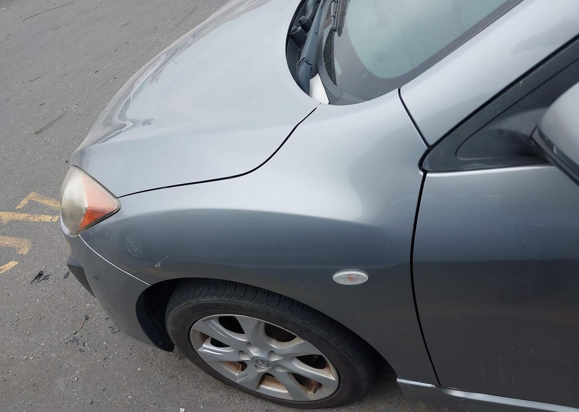 2010 MAZDA 3 S