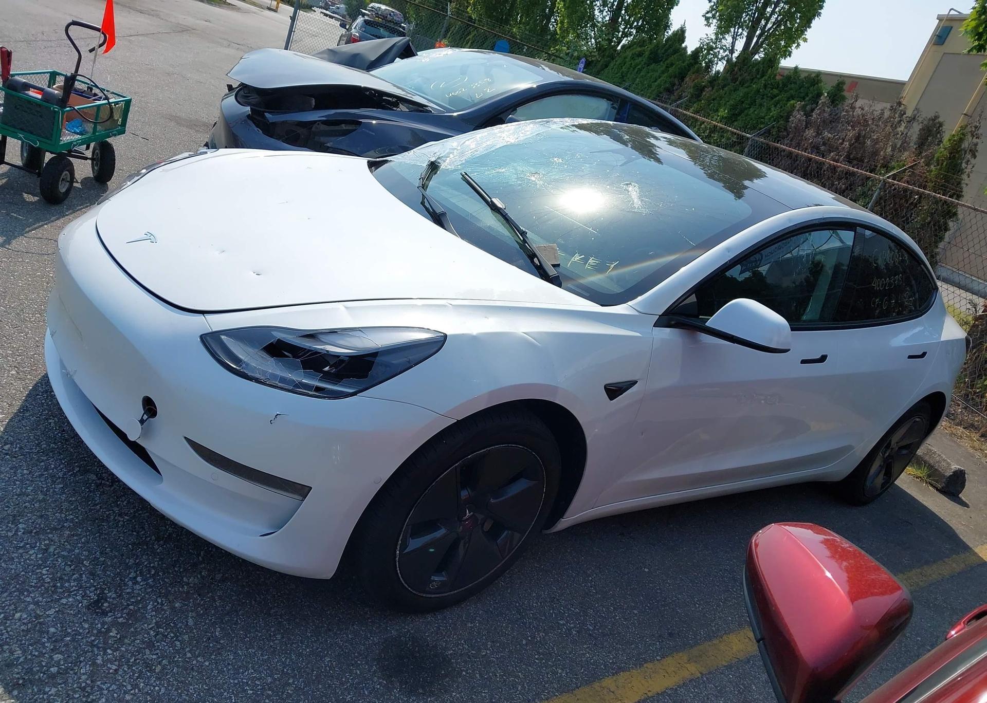 2022 TESLA MODEL 3