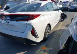 2020 TOYOTA PRIUS