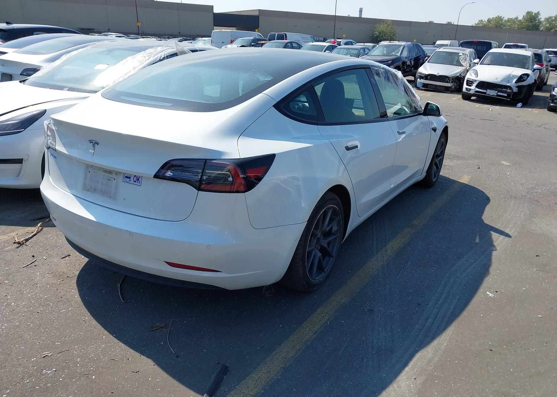 2022 TESLA MODEL 3