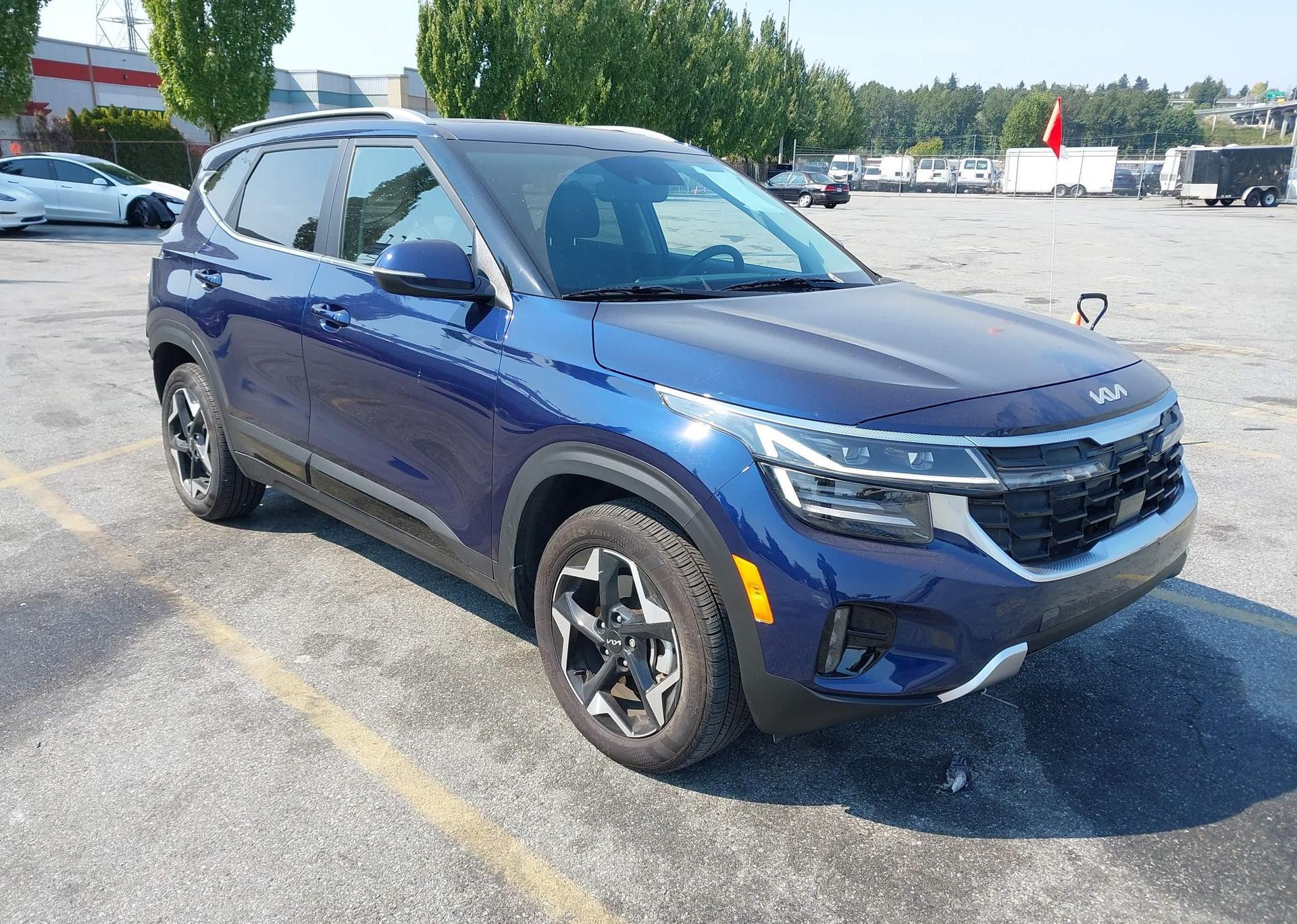 2024 KIA SELTOS EX