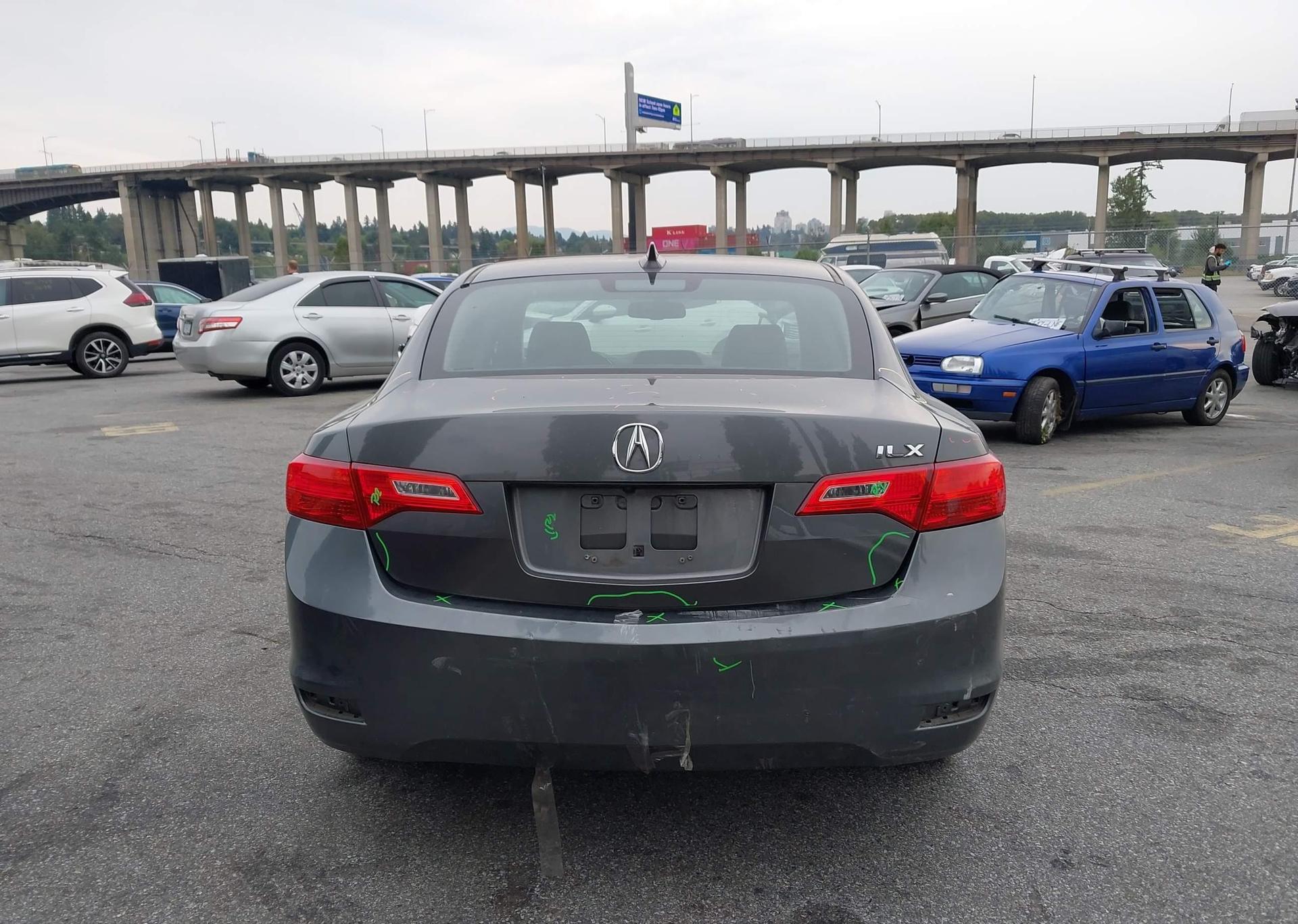2013 ACURA ILX