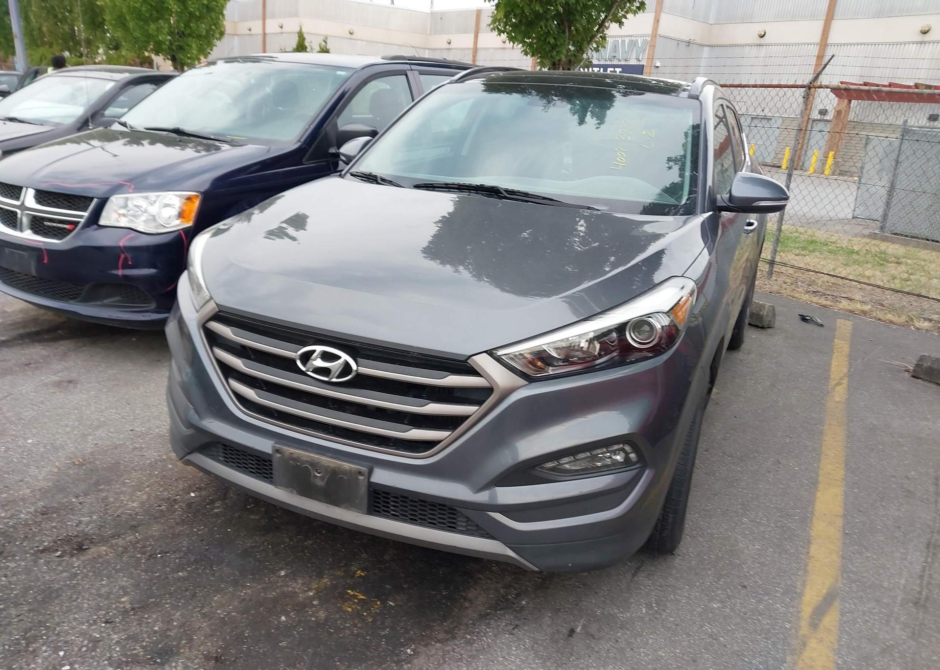 2016 HYUNDAI TUCSON LIMITED