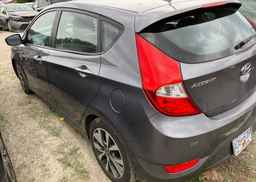 2015 HYUNDAI ACCENT GS