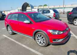2017 VOLKSWAGEN GOLF