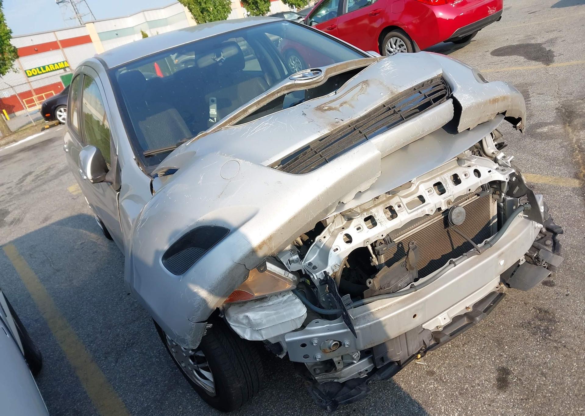 2010 TOYOTA YARIS