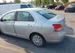 2010 TOYOTA YARIS