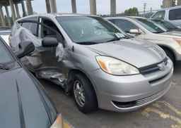 2005 TOYOTA SIENNA CE