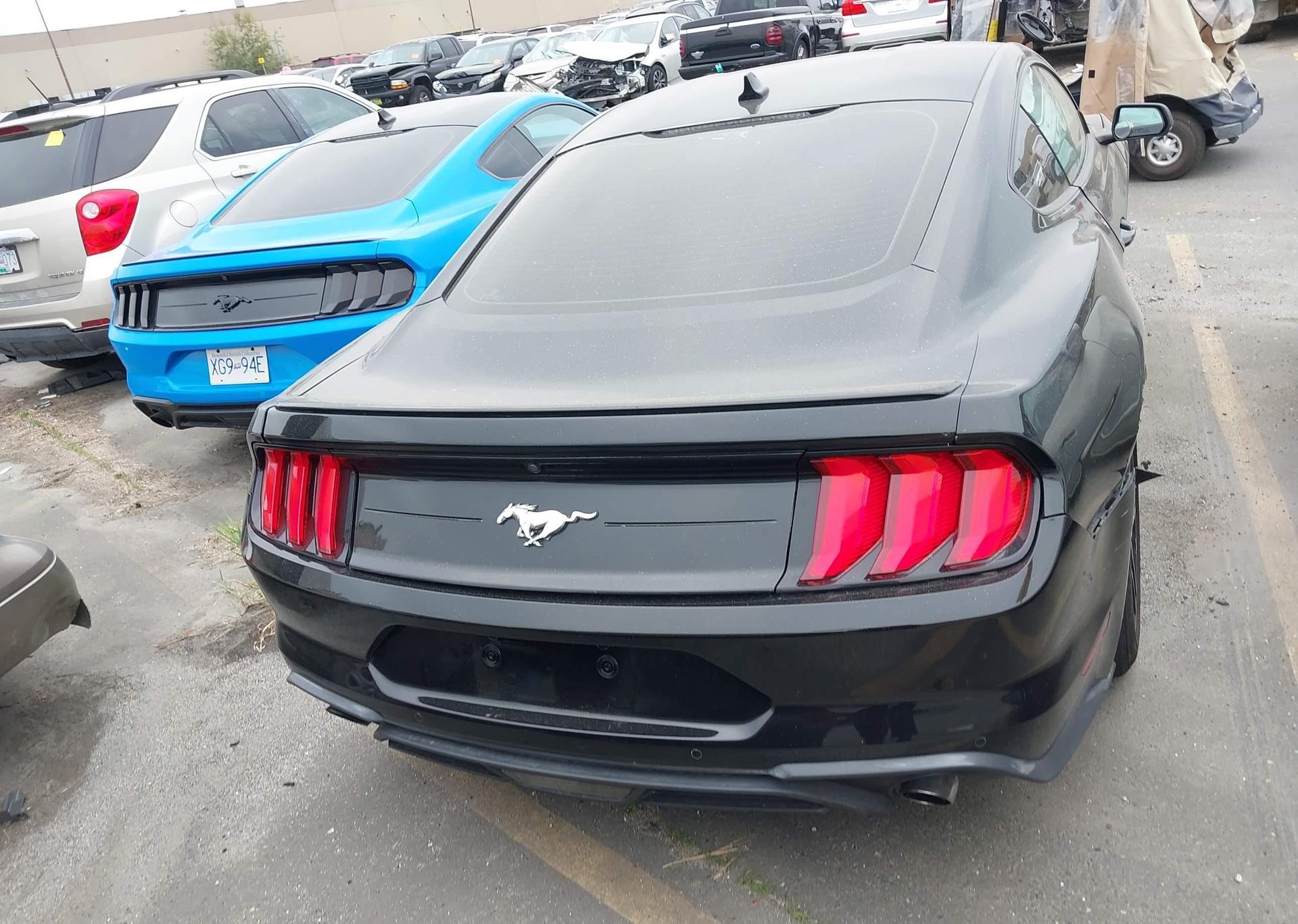 2020 FORD MUSTANG