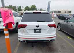 2023 VOLKSWAGEN TIGUAN SEL R-LINE BLACK