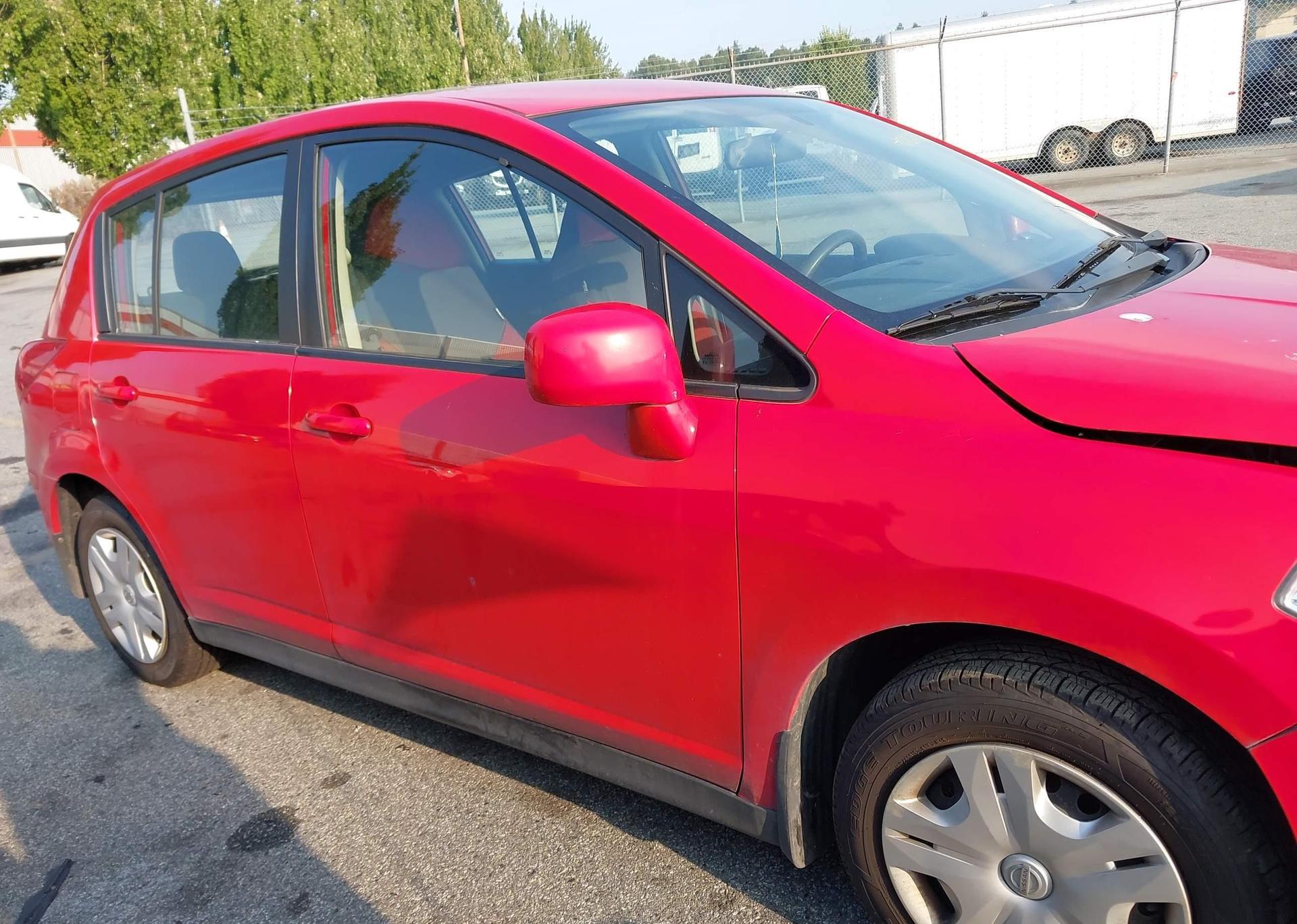 2011 NISSAN VERSA