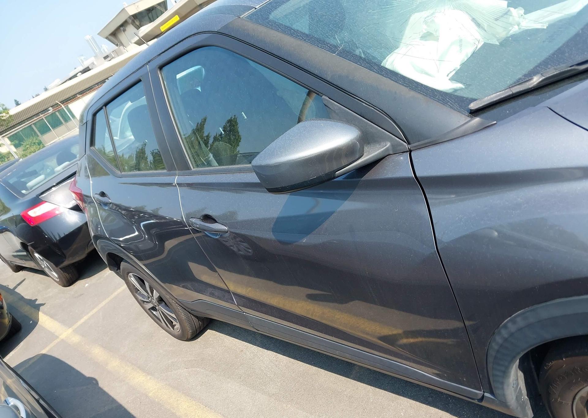 2020 NISSAN KICKS SV