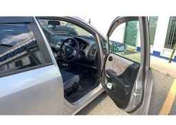 2007 HONDA FIT