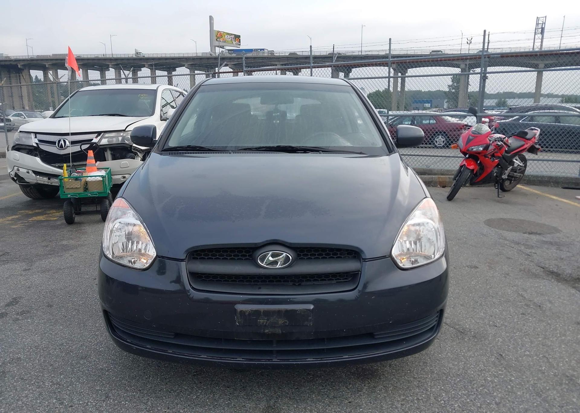 2010 HYUNDAI ACCENT SE