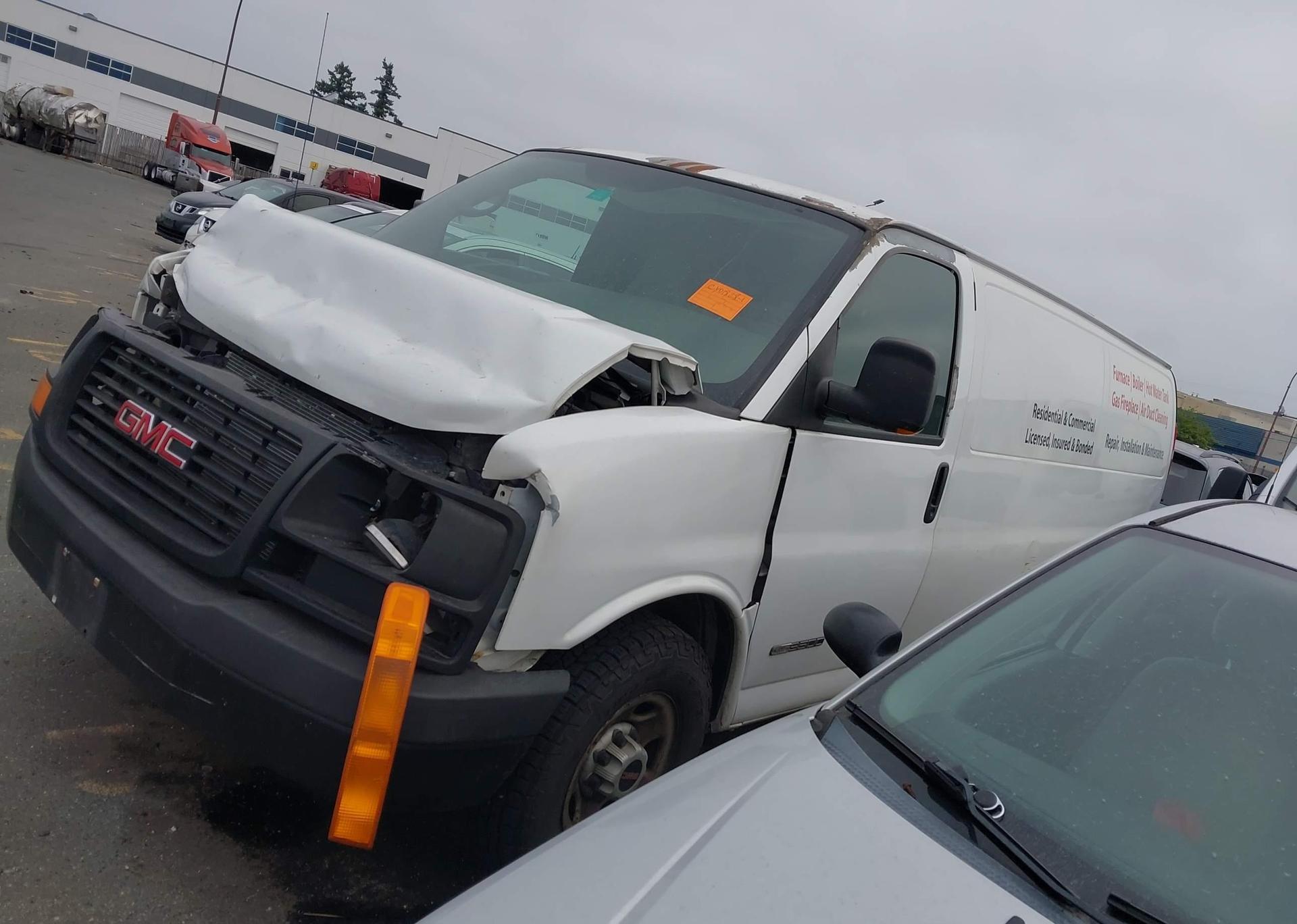 2006 GMC SAVANA G3500