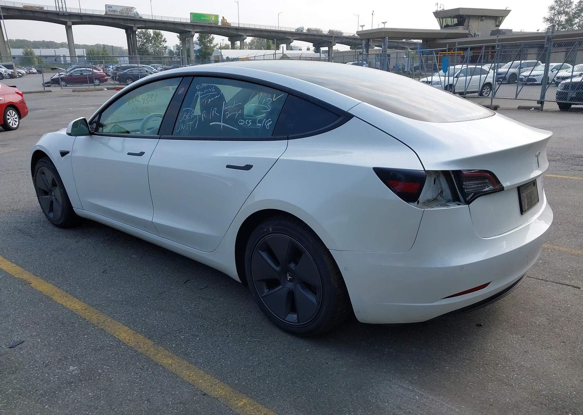 2022 TESLA MODEL 3