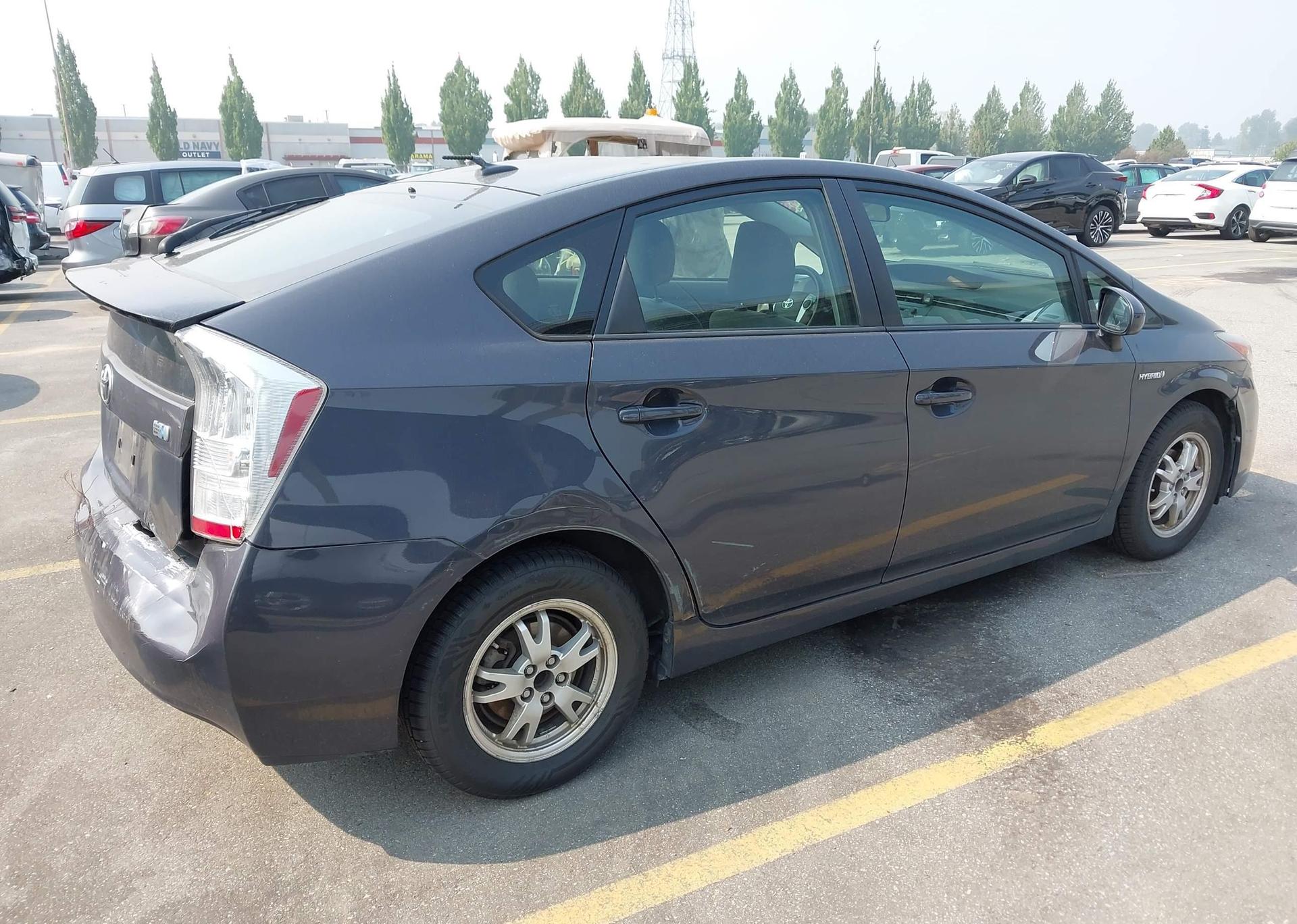 2010 TOYOTA PRIUS