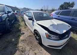 2013 VOLKSWAGEN JETTA