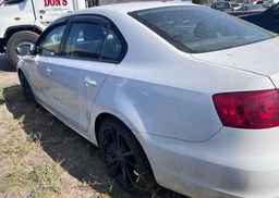 2013 VOLKSWAGEN JETTA