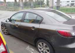 2010 MAZDA 3 I
