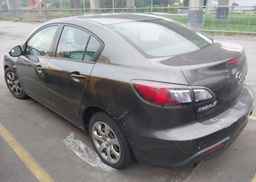 2010 MAZDA 3 I