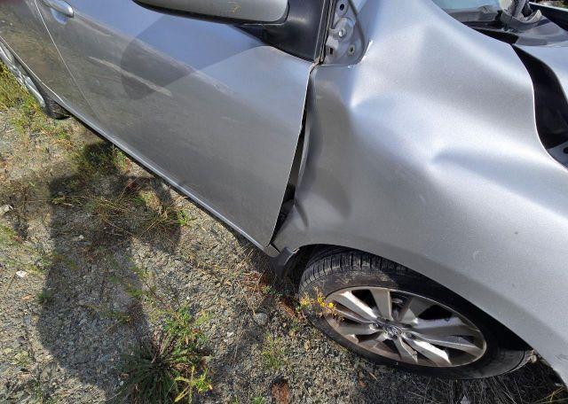 2009 TOYOTA COROLLA LE