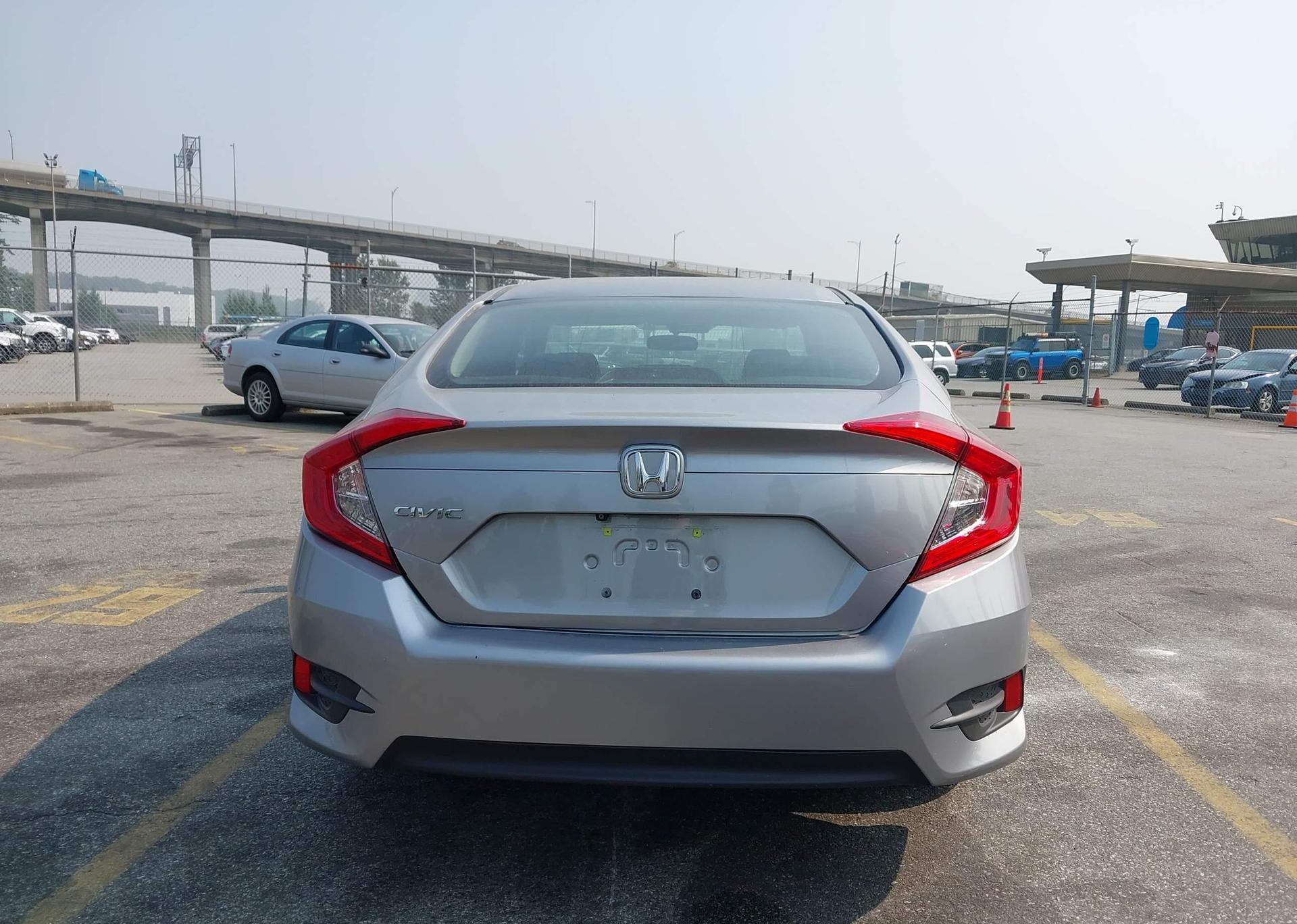 2018 HONDA CIVIC