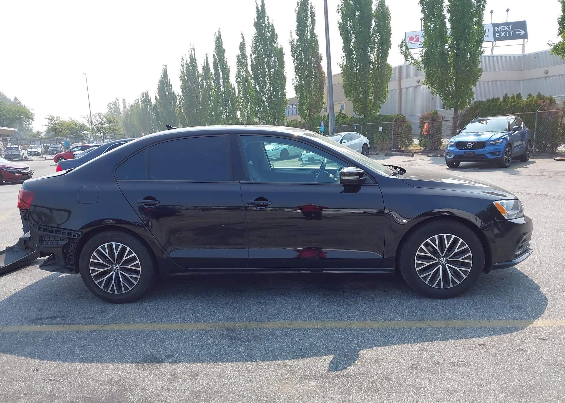 2016 VOLKSWAGEN JETTA