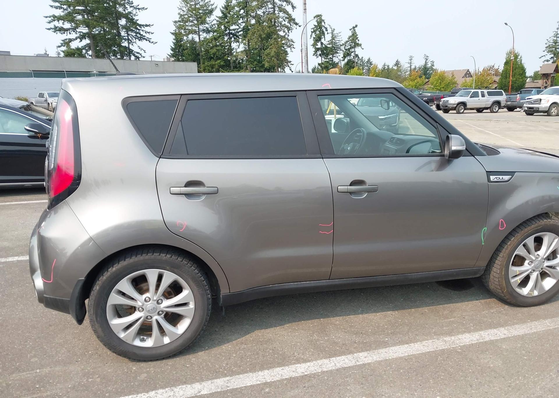2016 KIA SOUL