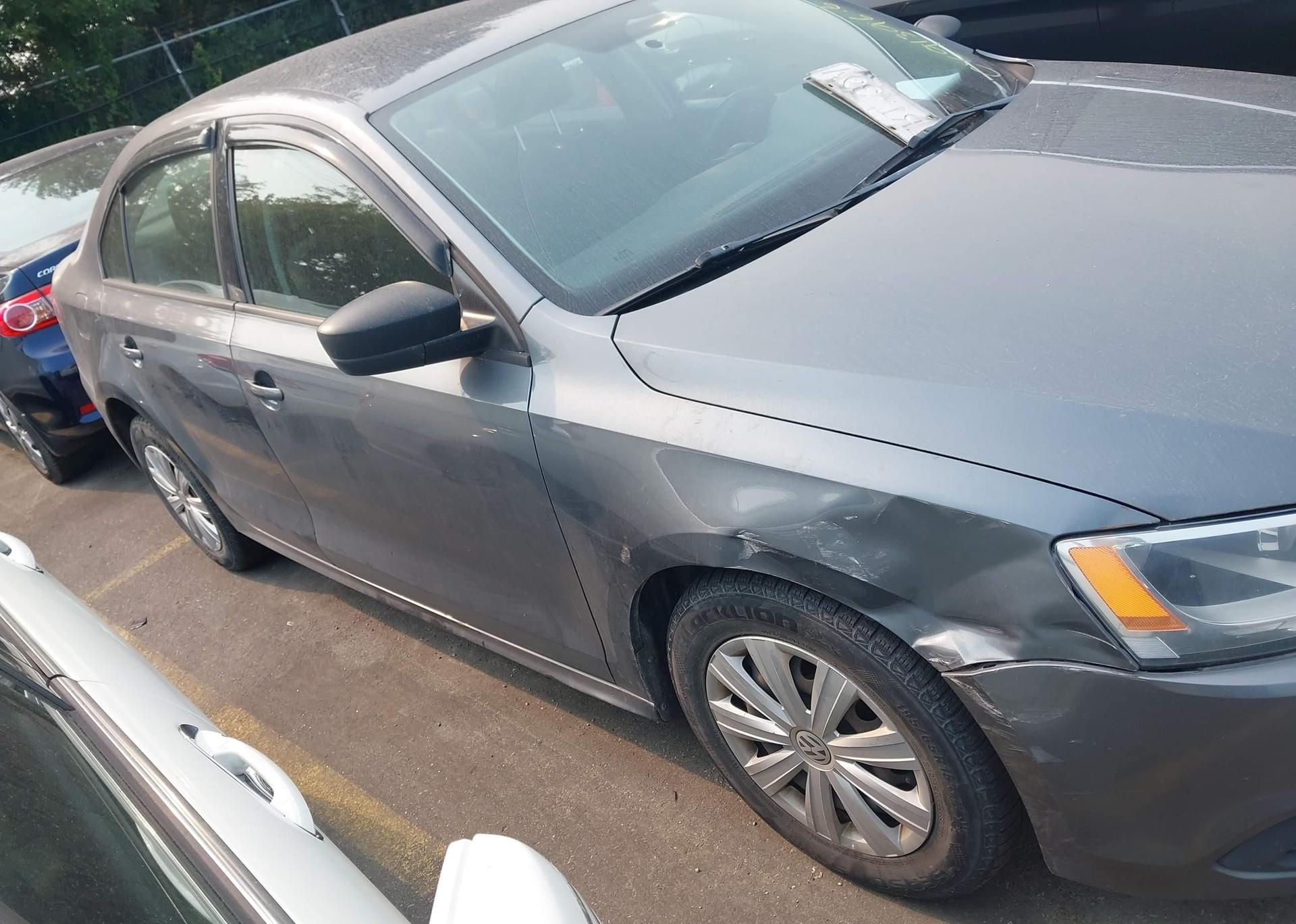 2011 VOLKSWAGEN JETTA S