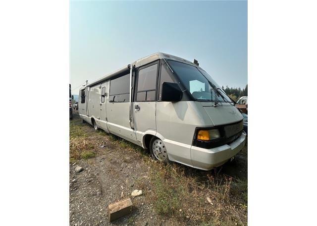 1990 CHEVROLET P30