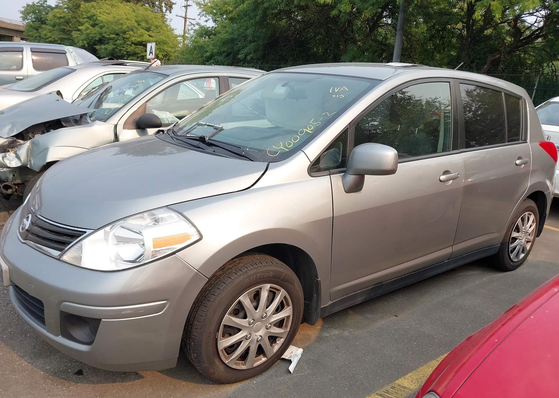 2010 NISSAN VERSA S