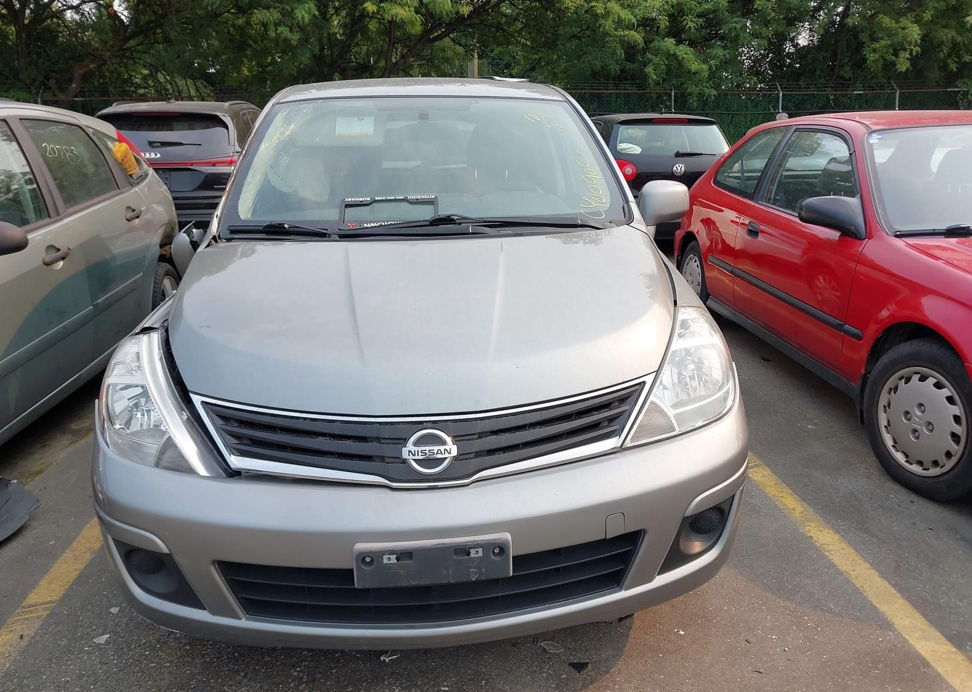 2010 NISSAN VERSA S