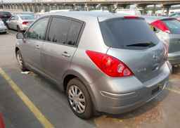 2010 NISSAN VERSA S