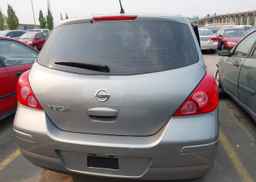 2010 NISSAN VERSA S