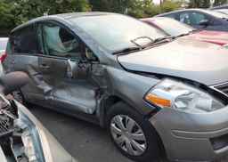 2010 NISSAN VERSA S
