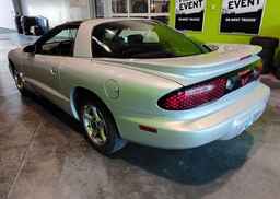 2002 PONTIAC FIREBIRD