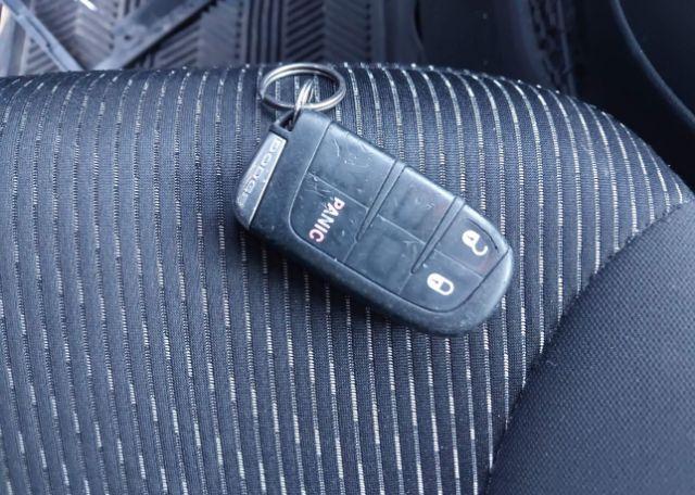 2011 DODGE JOURNEY EXPRESS