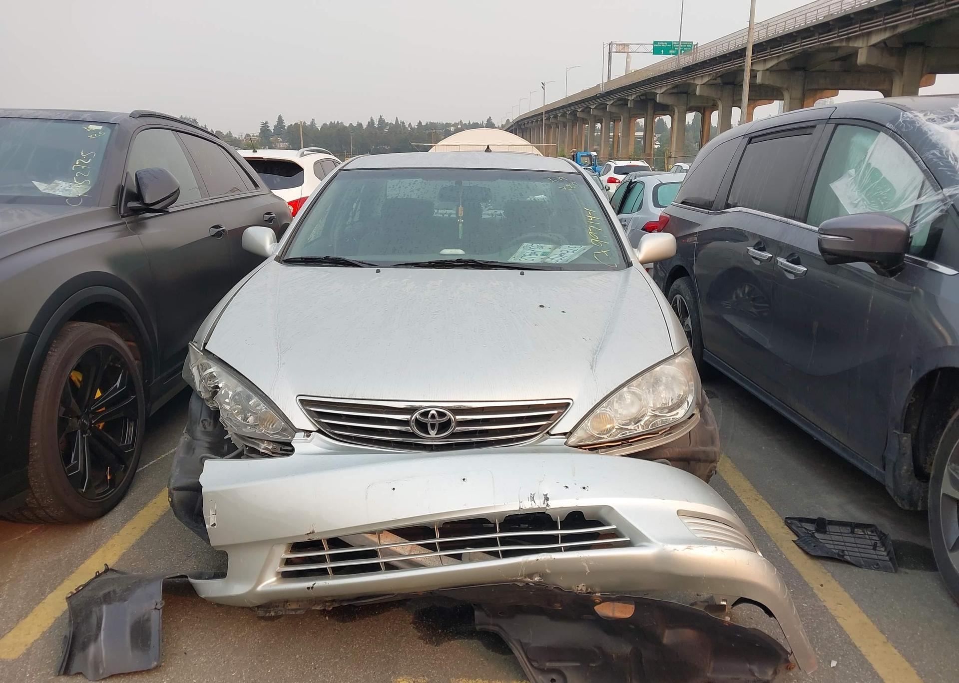 2005 TOYOTA CAMRY LE