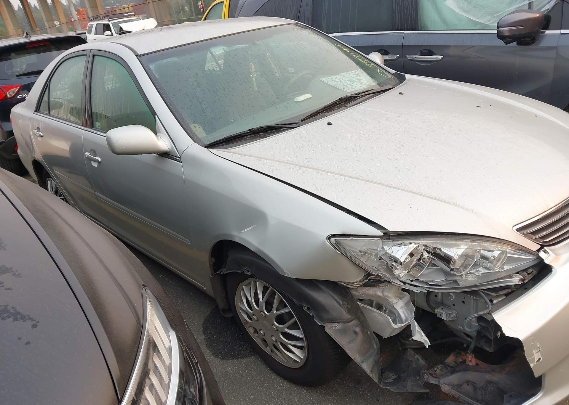 2005 TOYOTA CAMRY LE