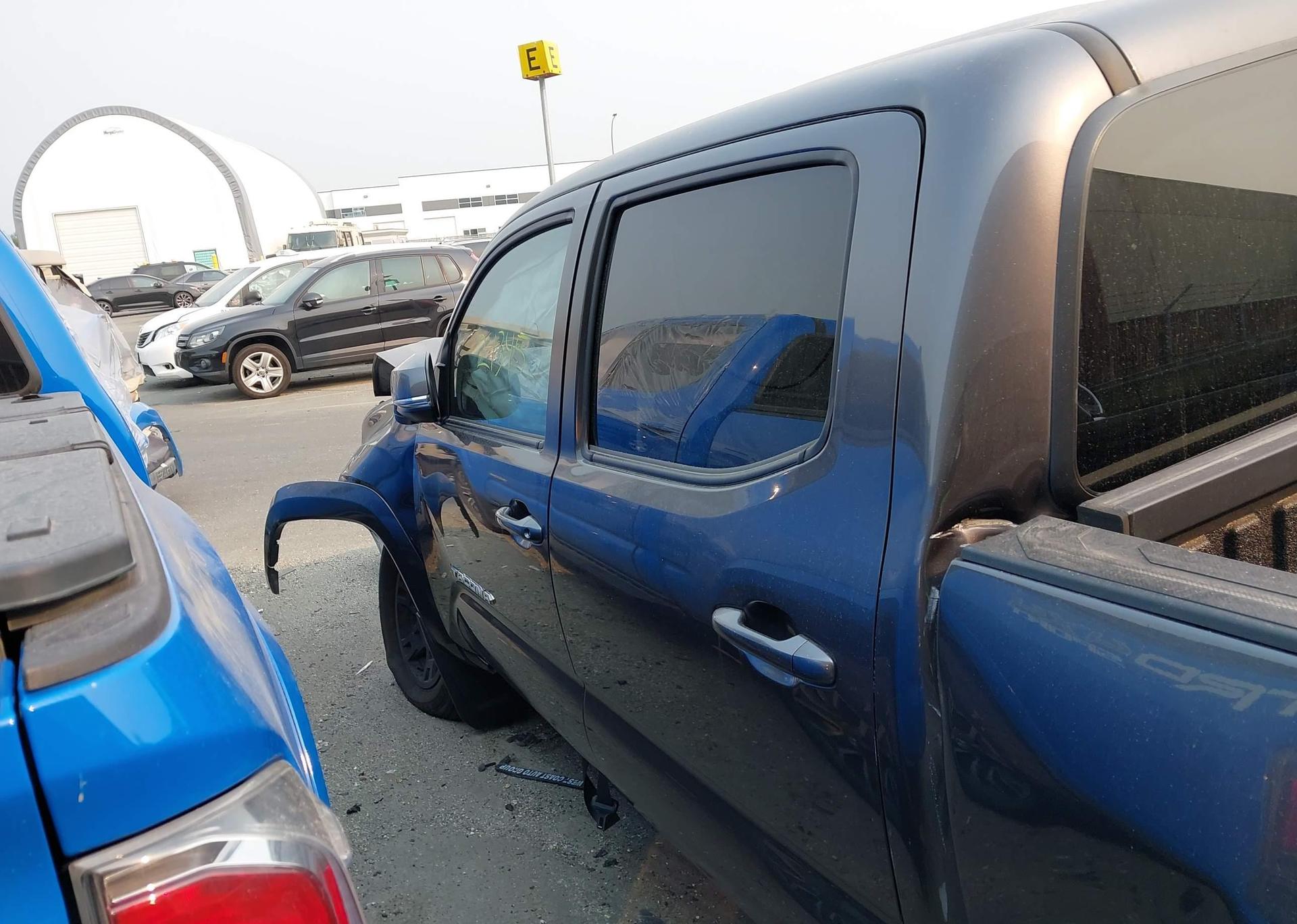 2023 TOYOTA TACOMA DOUBLE CAB