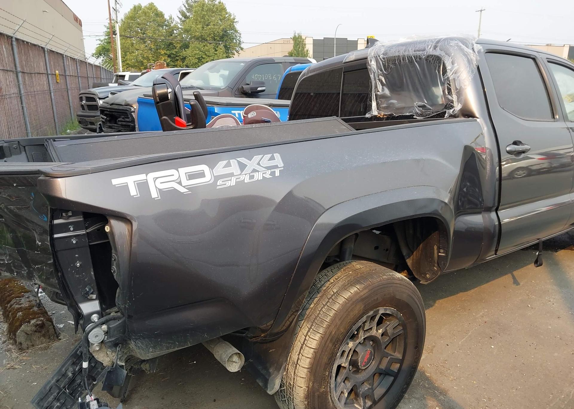 2023 TOYOTA TACOMA DOUBLE CAB